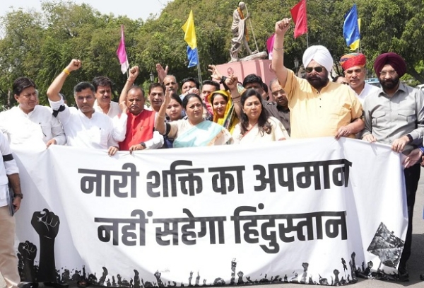 CM-SUPPORT-NARI-SHAKTI-VANDAN