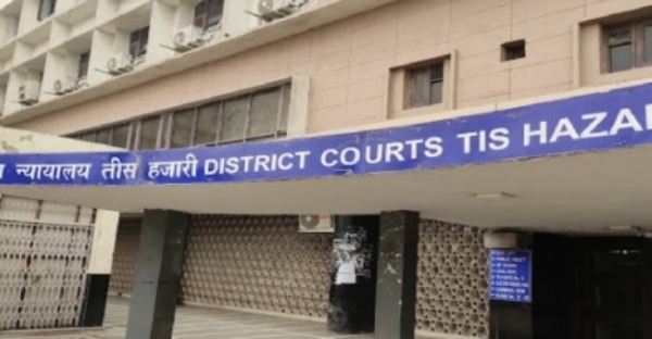 سی بی آئی کے جوائنٹ ڈائرکٹر اور ریٹائرڈ اے سی پی کو 25 سال پرانے چھاپہ کیس میں تین ماہ قید کی سزا