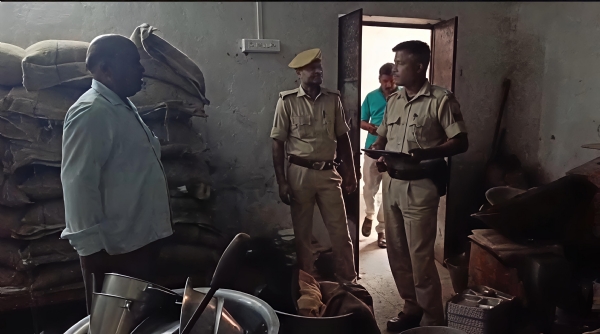 بہار میں  سیوان  ضلعمی کے  ایک اسکول میں مسلسل دو رات ہوئی چوری