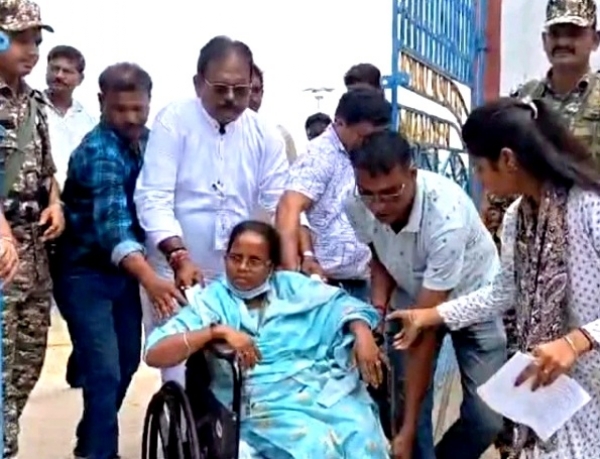 Ambulence-mitali-vote-hospital