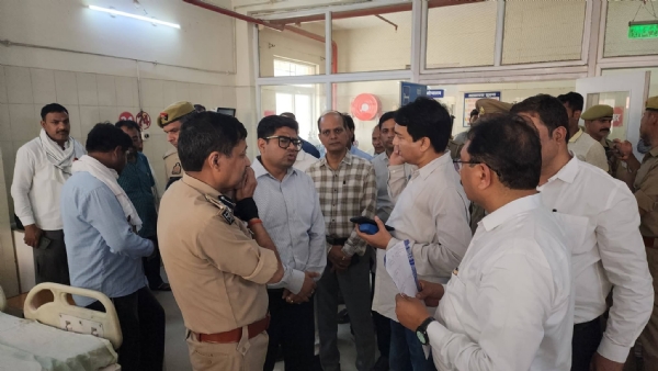 (اپ ڈیٹ) اناؤ سڑک حادثہ : ڈمپراوربولیروکے ٹکرمیں مہلوکین  کی تعداد 6 تک پہنچی