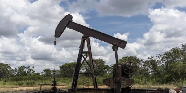 بین الاقوامی مارکیٹ میں برینٹ کروڈ 115 ڈالر سے تجاوز ، ڈبلیو ٹی آئی کروڈ بھی 104 ڈالر سے تجاوز کر گیا