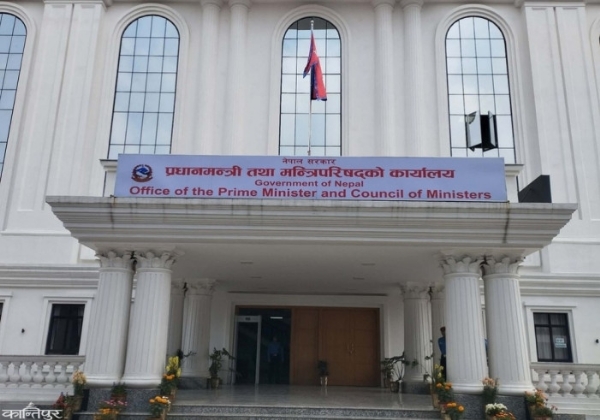 اب نیپال میں تمام سرکاری اشتہارات صرف سرکاری میڈیا کے ذریعے ہی تقسیم کیے جائیں گے