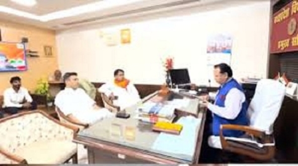 ایم پی اسمبلی میں آدھی رات کو کھلا سکریٹریٹ