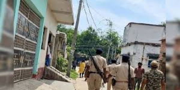 بہار کے مشرقی چمپارن میں مشتبہ حالت میں اب تک تین لوگوں کی موت