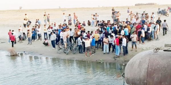 راپتی ندی میں ڈوبنے والے چار نوجوانوں کی لاشیں 36 گھنٹے بعد برآمد، علاقے میں سوگ کا سماں
