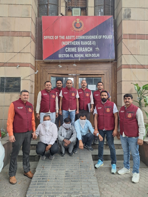 سرکاری ادویات کی بلیک مارکیٹنگ کا منظم ریکیٹ کا انکشاف، 5 گرفتار، 70 لاکھ روپے کی منشیات برآمد