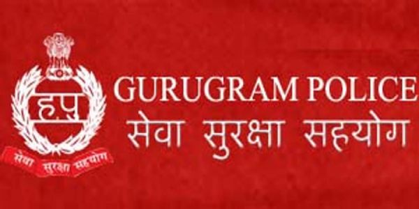 گروگرام: سڑک کے درمیان دو لوگوں نے ایک دوسرے کی اسکارپیو کاروں کو ٹکر مار کر خوف و ہراس پھیلا یا۔