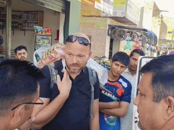 پاک بھارت سرحد کے قریب ڈینش شہری گرفتار، تحقیقاتی ادارے متحرک