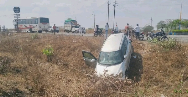 Accident Beed Road Crash