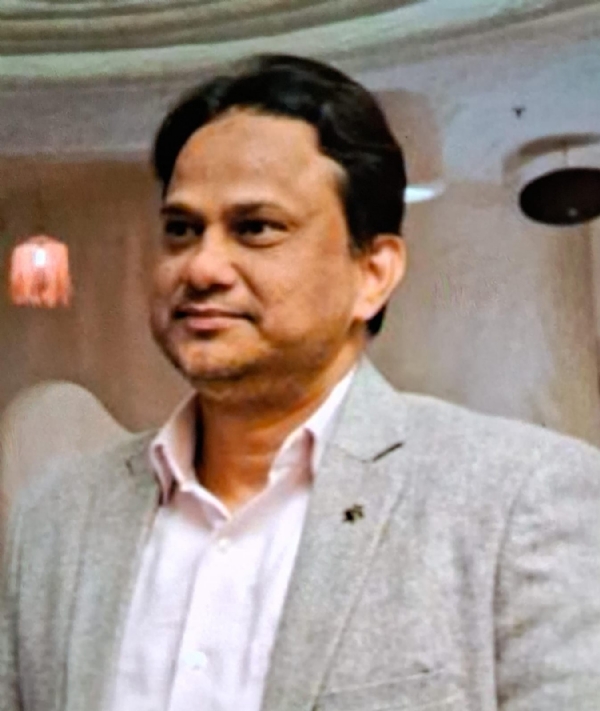 ڈاکٹر عامر ریاض