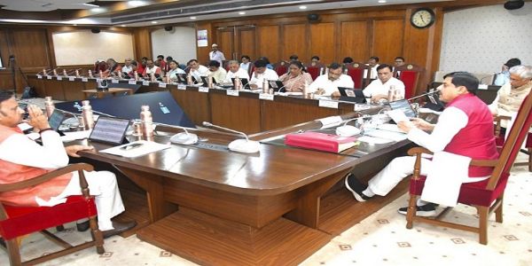(اپ ڈیٹ) مدھیہ پردیش کابینہ میں عوامی بہبود کی اسکیموں اور ترقیاتی کاموں کے لیے 16,720 کروڑ روپے کی منظوری