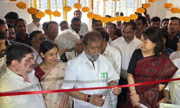 کینسر کے علاج میں بہتری کے لیے نئی جدید سہولت کا افتتاح، وزیر صحت