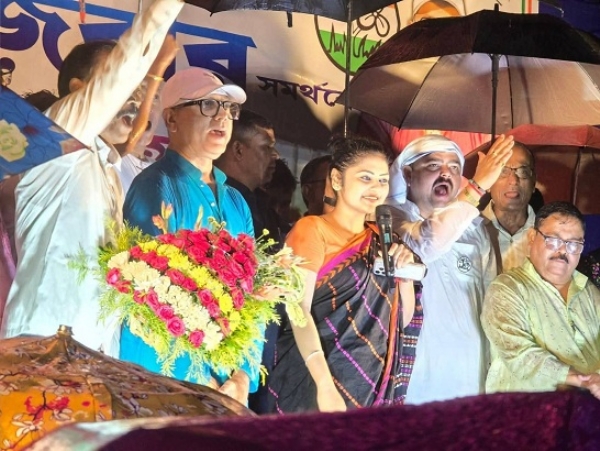 sayani-supports-tmc-candidates