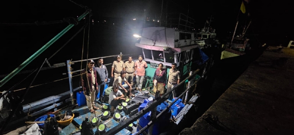 Crime Ratnagiri Illegal Fishing
