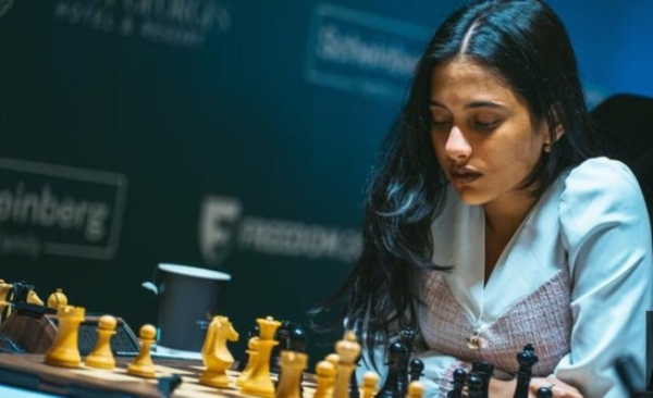 ہندوستانی گرینڈ ماسٹر دیویا دیش مکھ ہندوستانی گرینڈ ماسٹر دیویا دیش مکھ