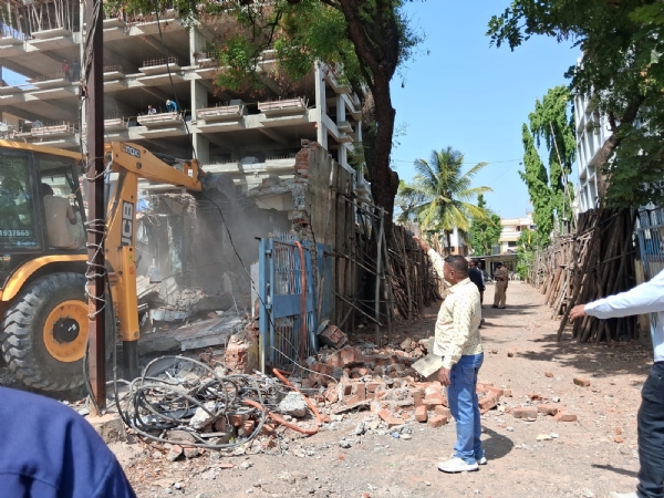 Civic Nashik Encroachment Action Civic Nashik Encroachment Action