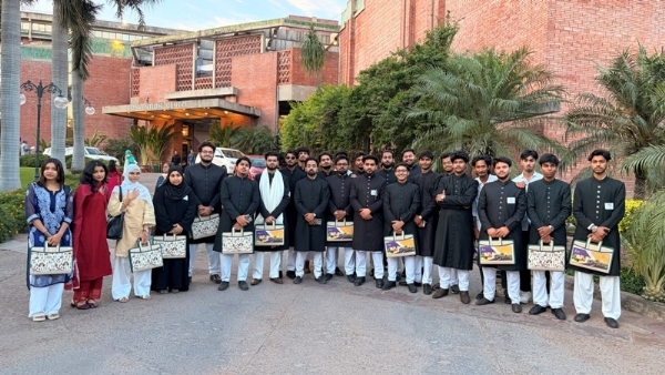 اے ایم یو فلم کلب کی فاتح ٹیم