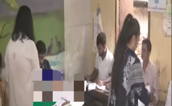 زبین گرگ کی اہلیہ گریما سیکیا گرگ نے اپنا ووٹ ڈالا