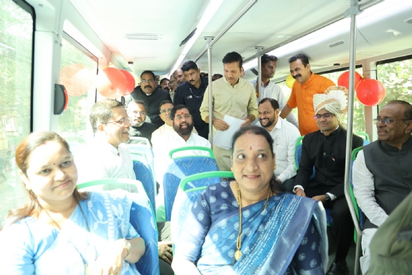Civic Thane Double Decker Bus