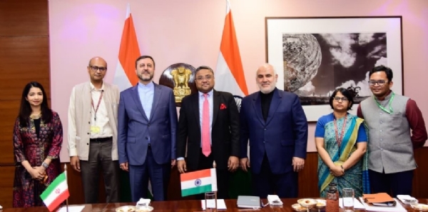 ازبکستان، ایران اور قازقستان کے وزراء  برکس اجلاس میں شرکت کے لیے دہلی پہنچے