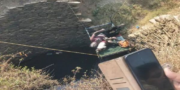 بالاگھاٹ میں کنویں میں باپ اور دو بچوں کی لاشیں ملیں، مرنے سے پہلے واٹس ایپ اسٹیٹس لگایا، نہیں ہے زندہ رہنے کی آرزو