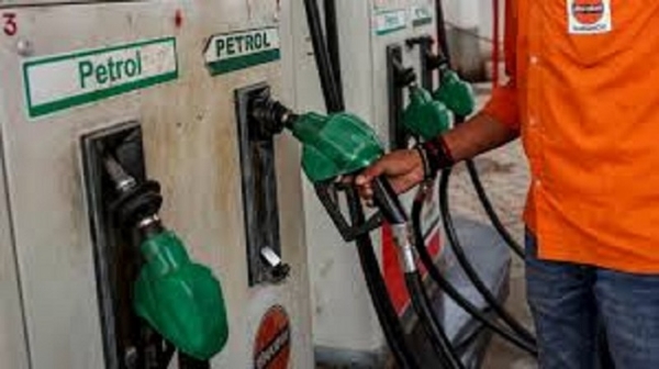 پیٹرول اور ڈیزل کی قیمتوں میں اضافہ