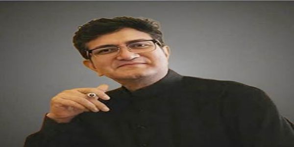 معروف نغمہ نگار پرسون جوشی پرسار بھارتی کے نئے چیئرمین مقرر کئے گئے