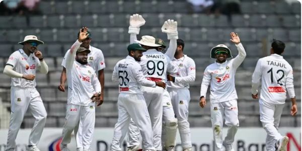 بنگلہ دیش نے پاکستان کو دوسرے ٹیسٹ میں 78 رنوں سے شکست دے کر دو میچوں کی سیریز میں کلین سویپ کیا