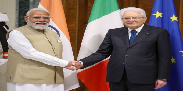 وزیر اعظم مودی کی اٹلی کے صدر میٹریلا سے ملاقات ، مصنوعی ذہانت اورخلائی شعبوں میں تعاون سمیت مختلف امو پر تبادلہ خیال