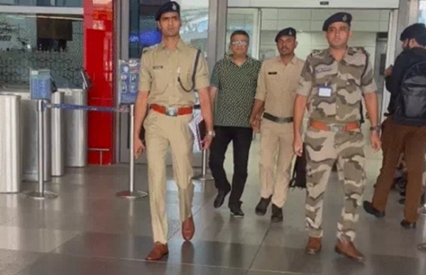 بیرون ملک سے لوٹتے ہی ایم پی کی پٹاخہ فیکٹری دھماکے کا اہم ملزم پکڑا گیا۔