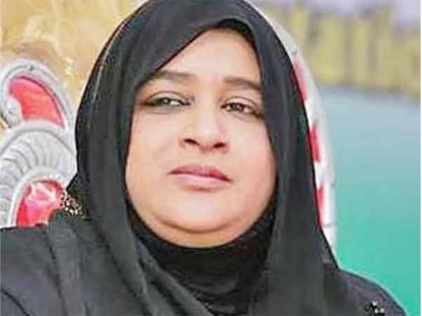 نوہیرہ شیخ ہیرا گروپ کی سربراہ کو ای ڈی نے گرفتار کیا نوہیرہ شیخ ہیرا گروپ کی سربراہ کو ای ڈی نے گرفتار کیا