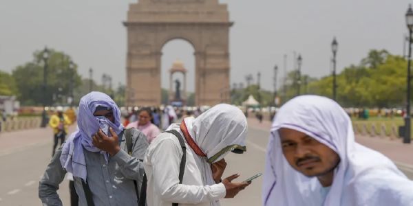 ملک کے بیشتر حصوں میں اگلے 4 سے 5 روز تک گرمی سے راحت کا کوئی امکان نہیں