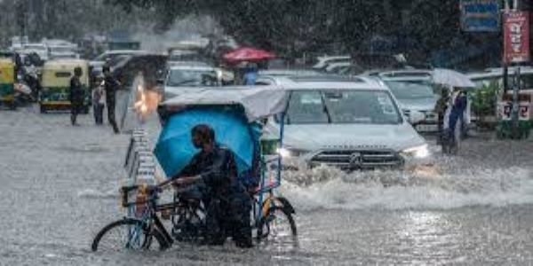 جنوب -مغرب مانسون کیرل سے35 کلومیٹر دور،آگے بڑھنے کیلئے حالات سازگار