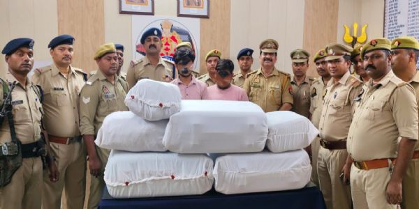 کانپور سنٹرل اسٹیشن پر 74 کلو گانجہ برآمد، دو اسمگلر گرفتار