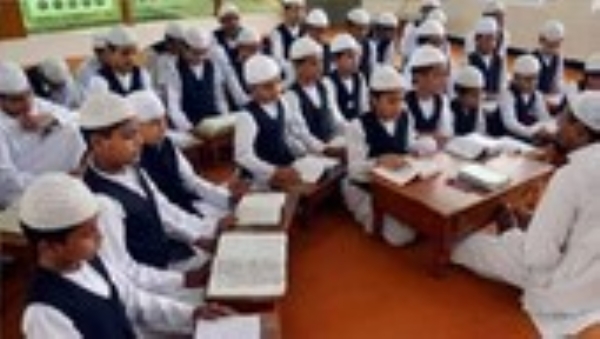 ضلع ہریدوار میں مدارس کی تصدیق کے دوران 11,600 طلباء  کم پائے گئے