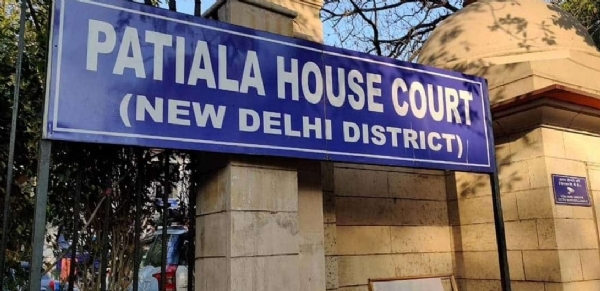 پارلیمنٹ کی سیکیورٹی خلاف ورزی کیس میں چار ملزمین کی عدالتی تحویل میں توسیع، اگلی سماعت 5 جون کو پارلیمنٹ کی سیکیورٹی خلاف ورزی کیس میں چار ملزمین کی عدالتی تحویل میں توسیع، اگلی سماعت 5 جون کو