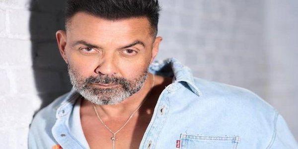 فلم’ بندر‘ میں بوبی دیول میں بالکل نئے اوتار میں نظر آئیں گے
