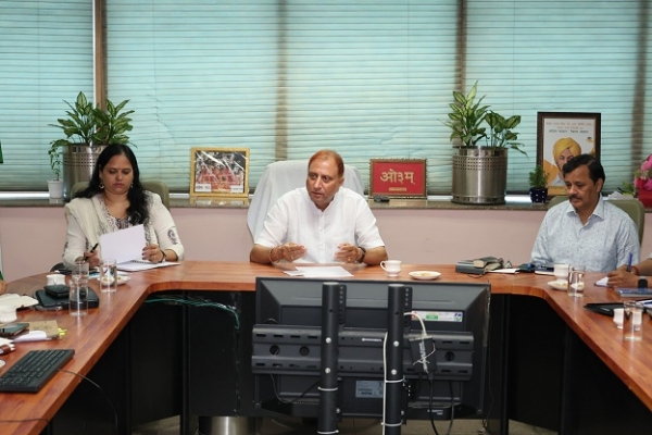 Delhi-Mayor-Deputy-Commissioners-Sanitation-System
