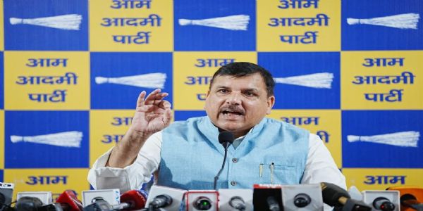 بھارتیہ جنتا پارٹی کا مشن پنجاب دراصل بم دھماکے کرانا، امن و امان خراب کرنا اور لوگوں کو آپس میں لڑانا ہے: سنجے سنگھ