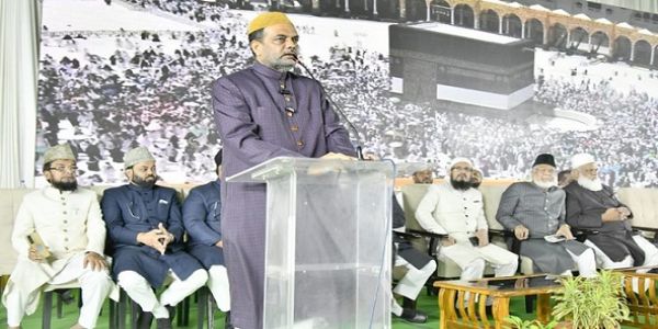تلنگانہ سے عازمین حج کا 8 واں قافلہ روانہ