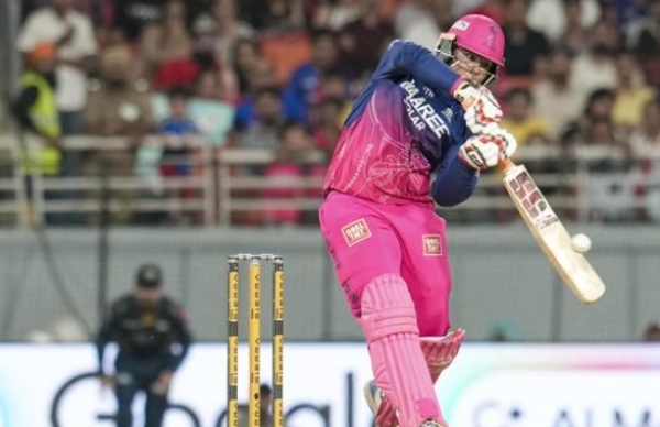 Sports-Cricket-IPL2026-Sooryavanshi-MVPaward Sports-Cricket-IPL2026-Sooryavanshi-MVPaward