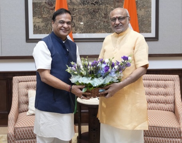VICE-PRESIDENT-MEET-ASSAM-CM