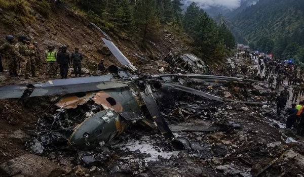 Pakistan-army-Mi-17-helicopter-crashes-in-PoK