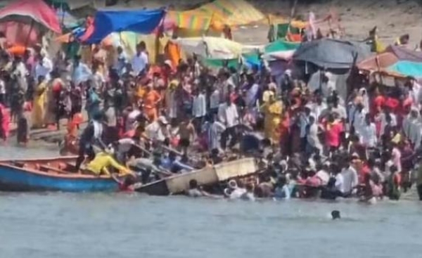 ACCIDENT MAHA BOAT CAPSIZE ACCIDENT MAHA BOAT CAPSIZE