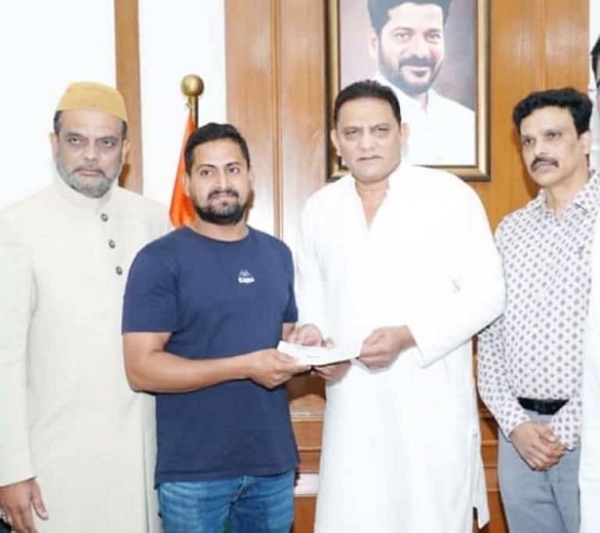 مدینہ منورہ بس سانحہ کے متاثرہ خاندانوں میں ایکس گریشیا کی تقسیم مدینہ منورہ بس سانحہ کے متاثرہ خاندانوں میں ایکس گریشیا کی تقسیم
