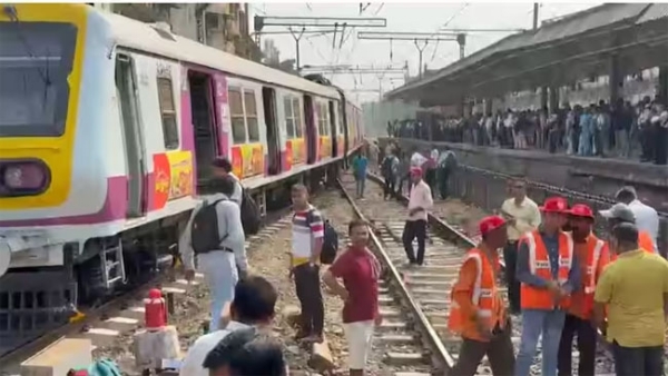 RAILWAY MAHA HARBOUR LINE DISRUPTION