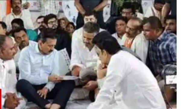 POLITICS MAHA FARMER LOAN WAIVER POLITICS MAHA FARMER LOAN WAIVER