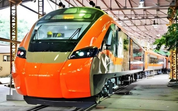 وندے بھارت سلیپر ٹرین نے ٹرائلز کے دوران زیادہ سے زیادہ 180 کلومیٹر فی گھنٹہ کی رفتار حاصل کرلی