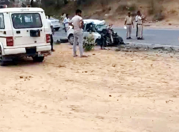 بیکانیر: ٹرک اور کار کے تصادم میں ایک ہی خاندان کے 6 افراد جاں بحق، ایک لڑکی شدید زخمی
